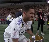 赛地聚焦——国王杯清晨热度飙升；上海申花战术微调；赛场秩序良好；球探报告显示潜力